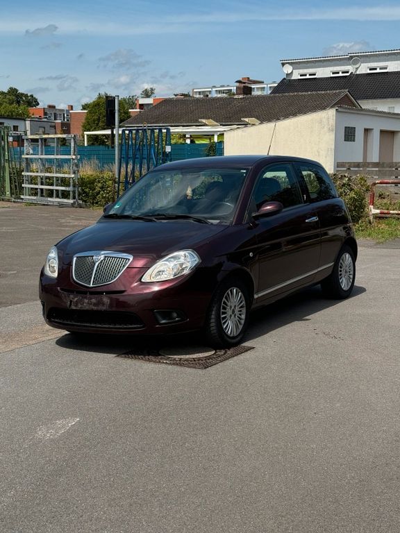Lancia Ypsilon 2008
