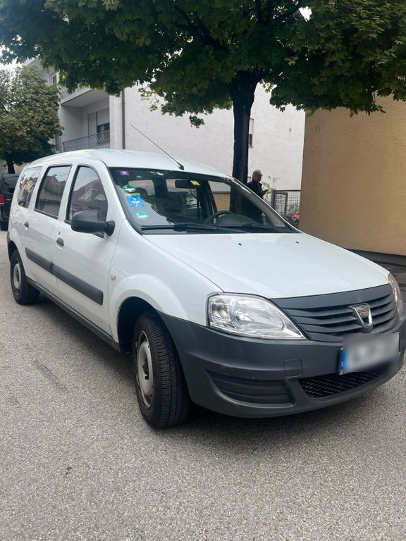 Dacia Logan 2013