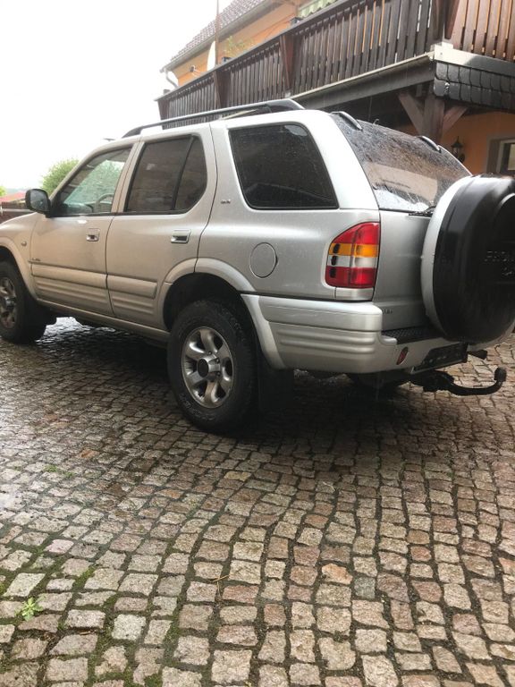 Opel Frontera 2002