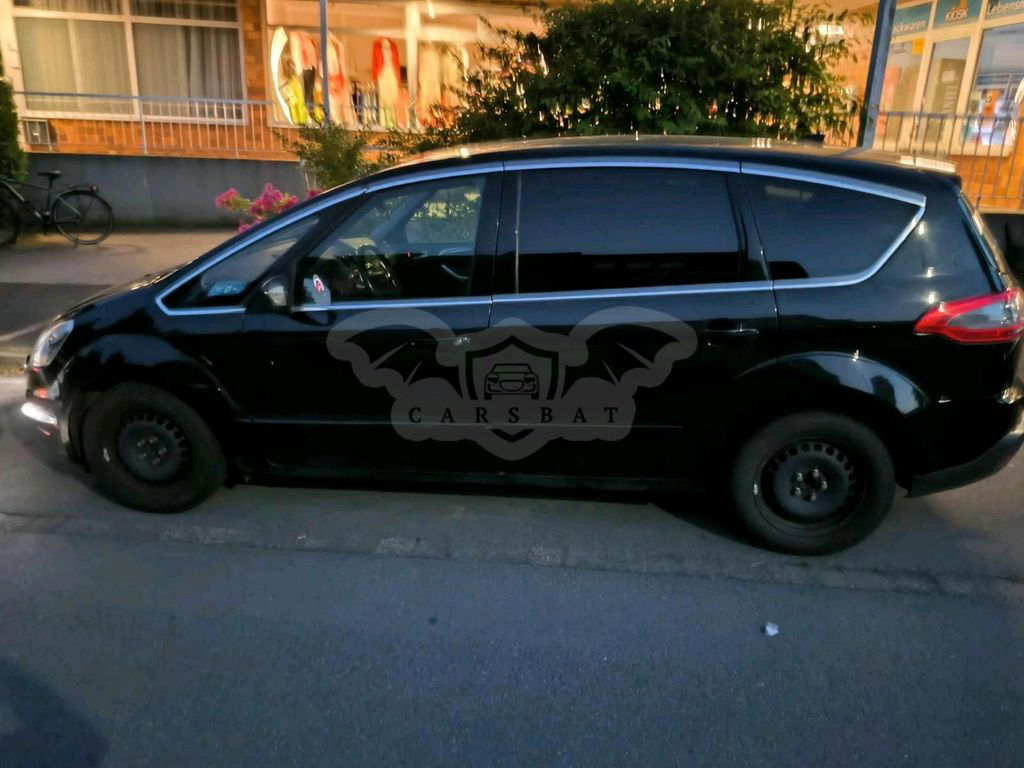 Ford S-Max 2012