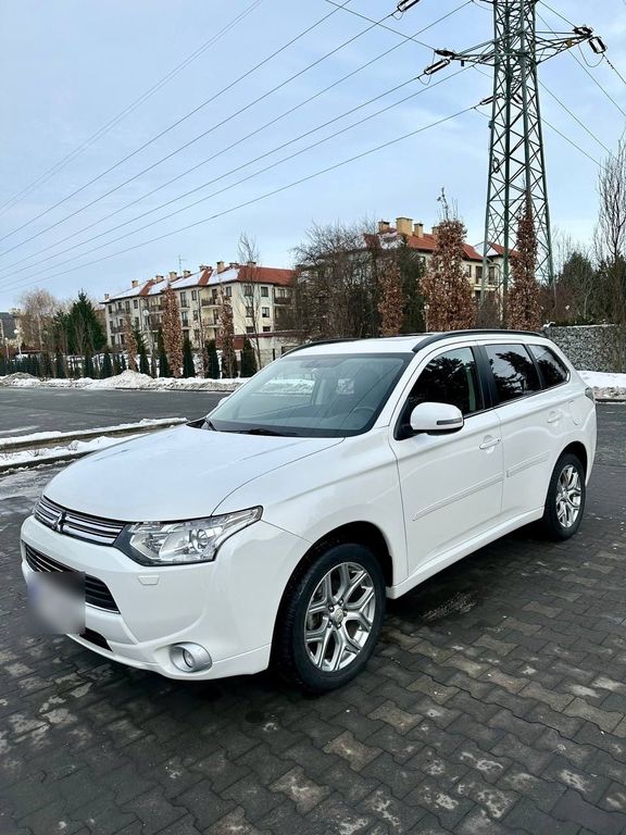 Mitsubishi Outlander 2013