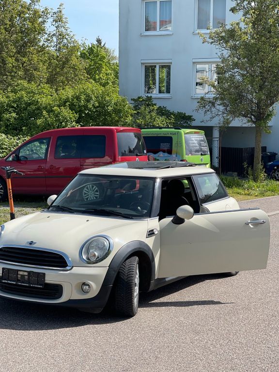 Mini One 2010