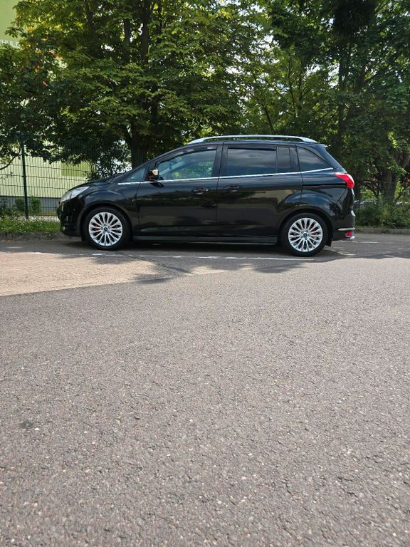 Ford Grand C-Max 2011