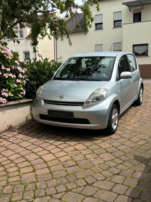 Daihatsu Sirion 2006
