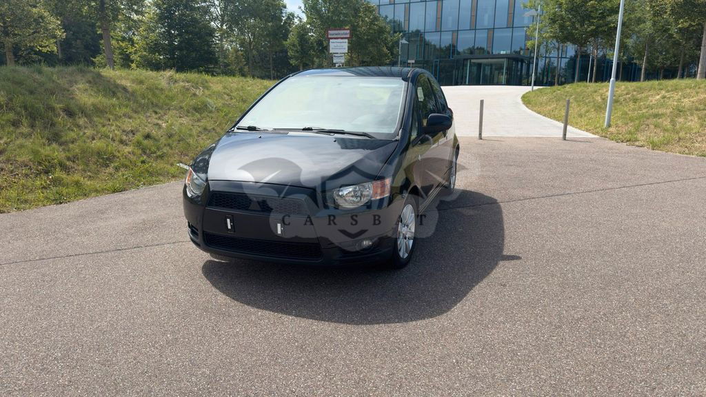 Mitsubishi Colt 2013