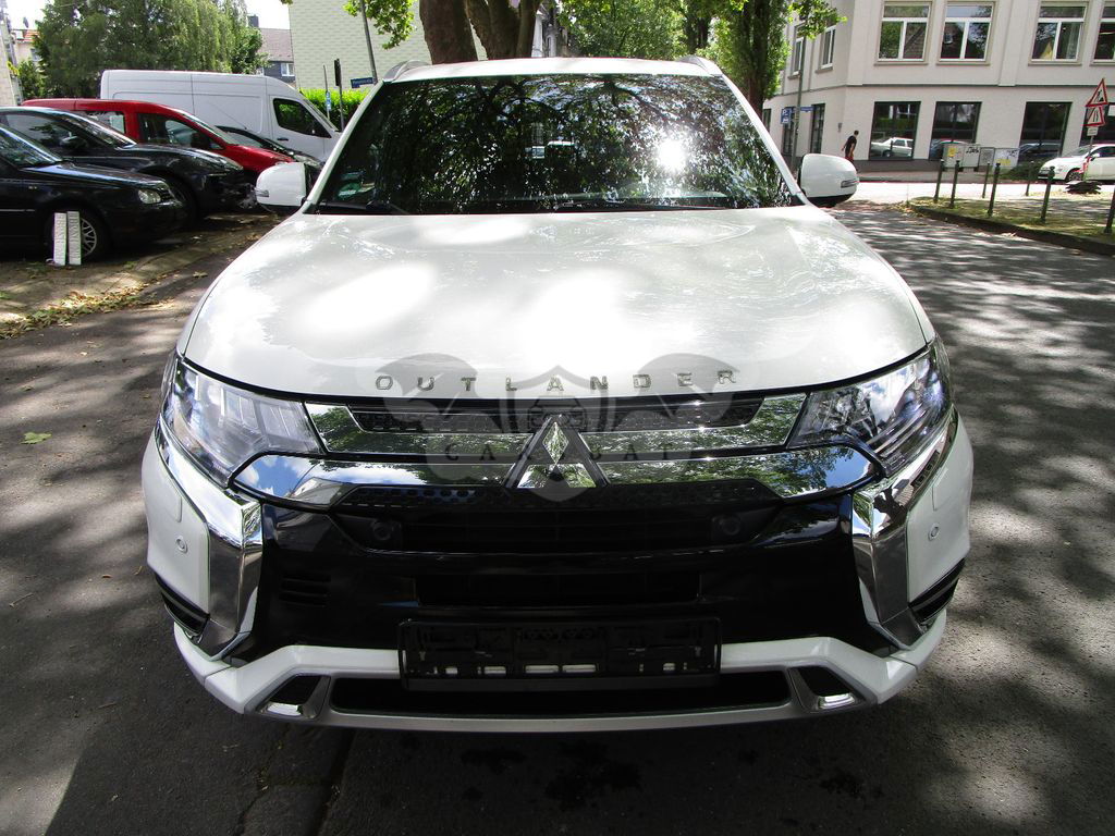 Mitsubishi Outlander 2021