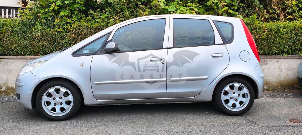 Mitsubishi Colt 2006