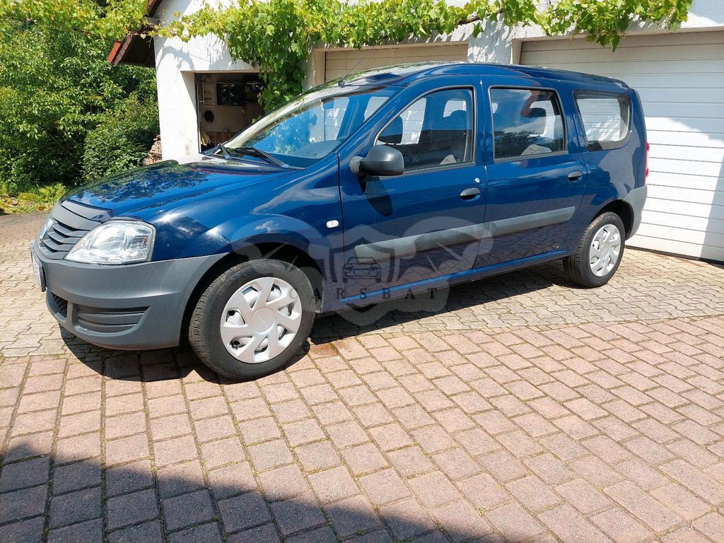 Dacia Logan 2011