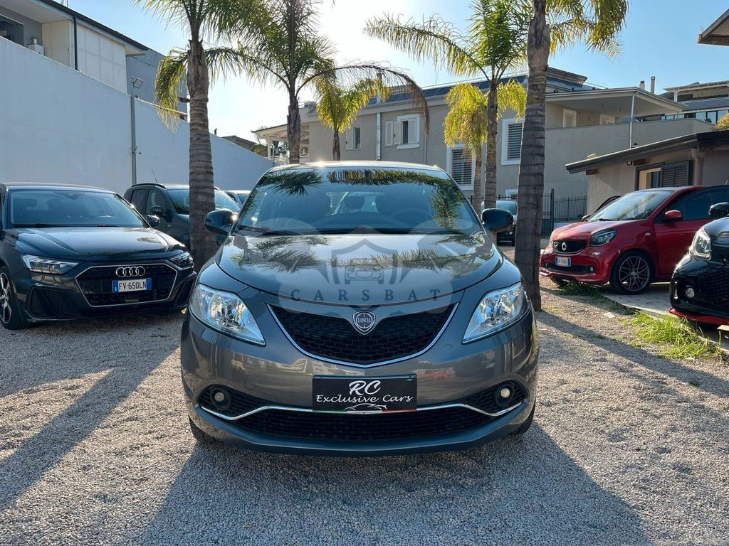 Lancia Ypsilon 2020