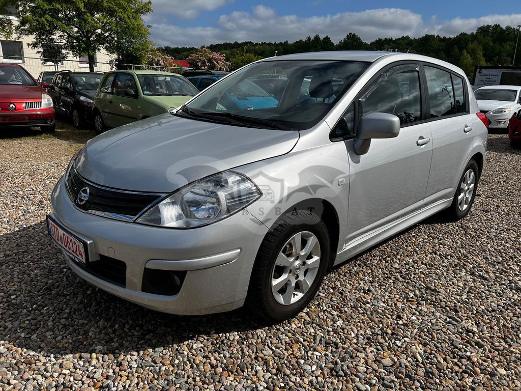 Nissan Tiida 2010