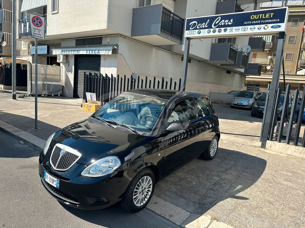 Lancia Ypsilon 2009