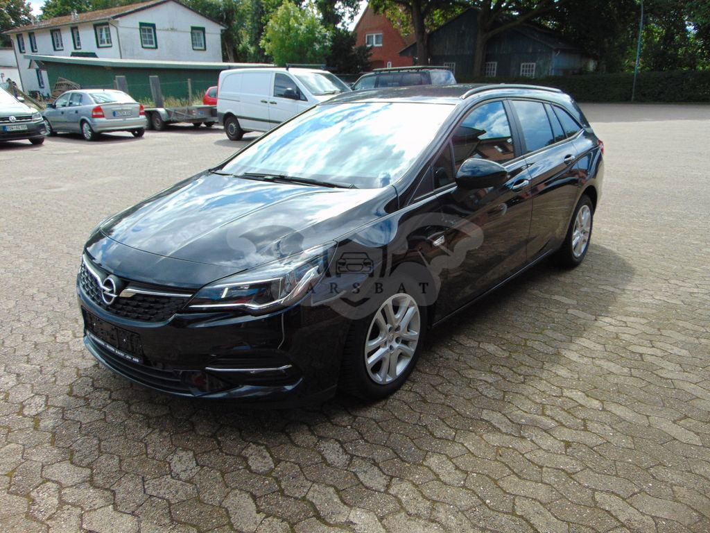 Opel Astra 2021