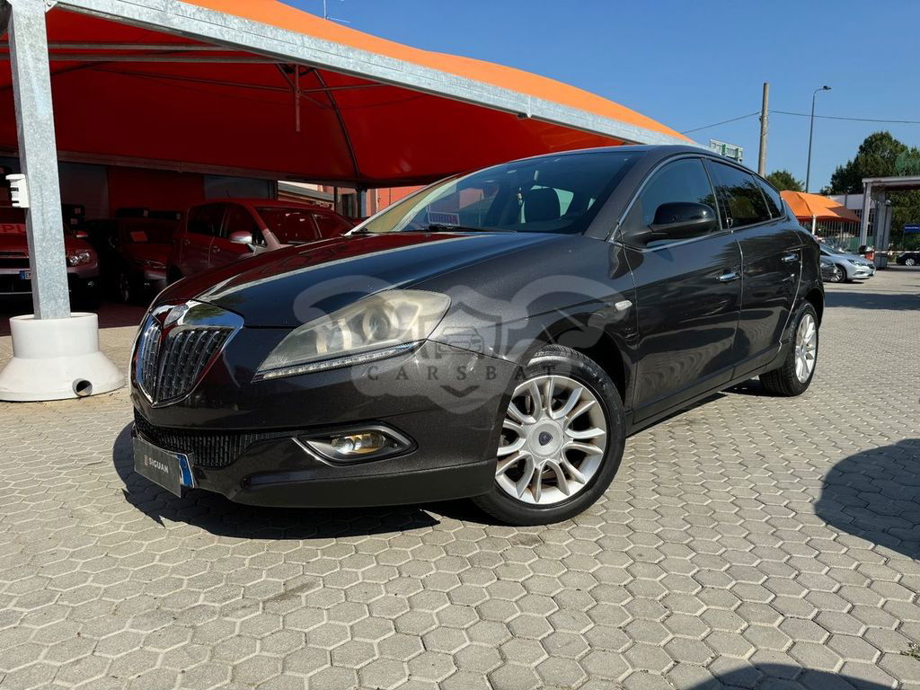 Lancia Delta 2010