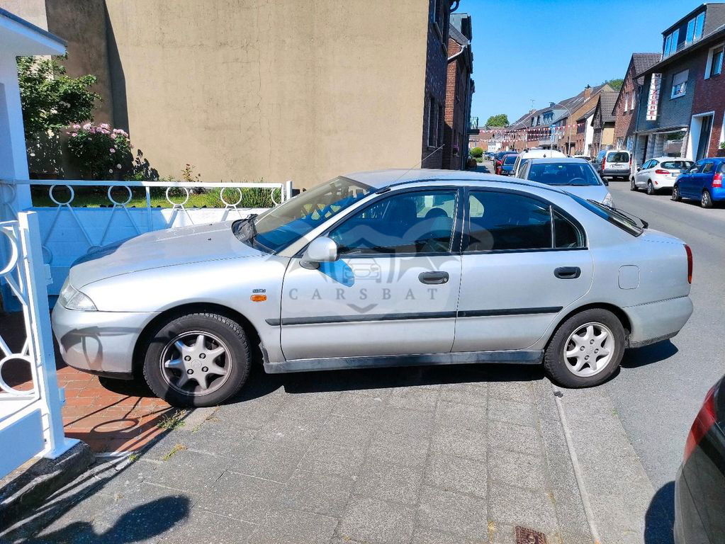Mitsubishi Carisma 1999
