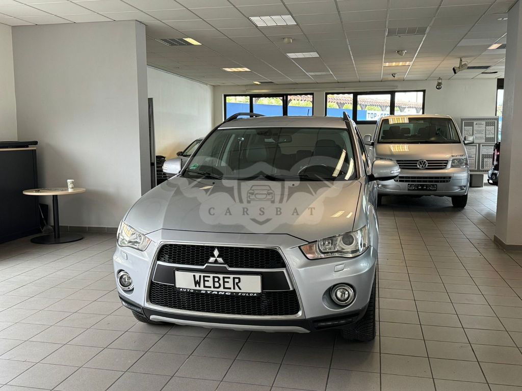 Mitsubishi Outlander 2012