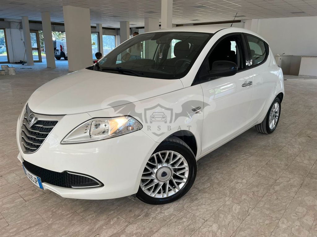 Lancia Ypsilon 2015