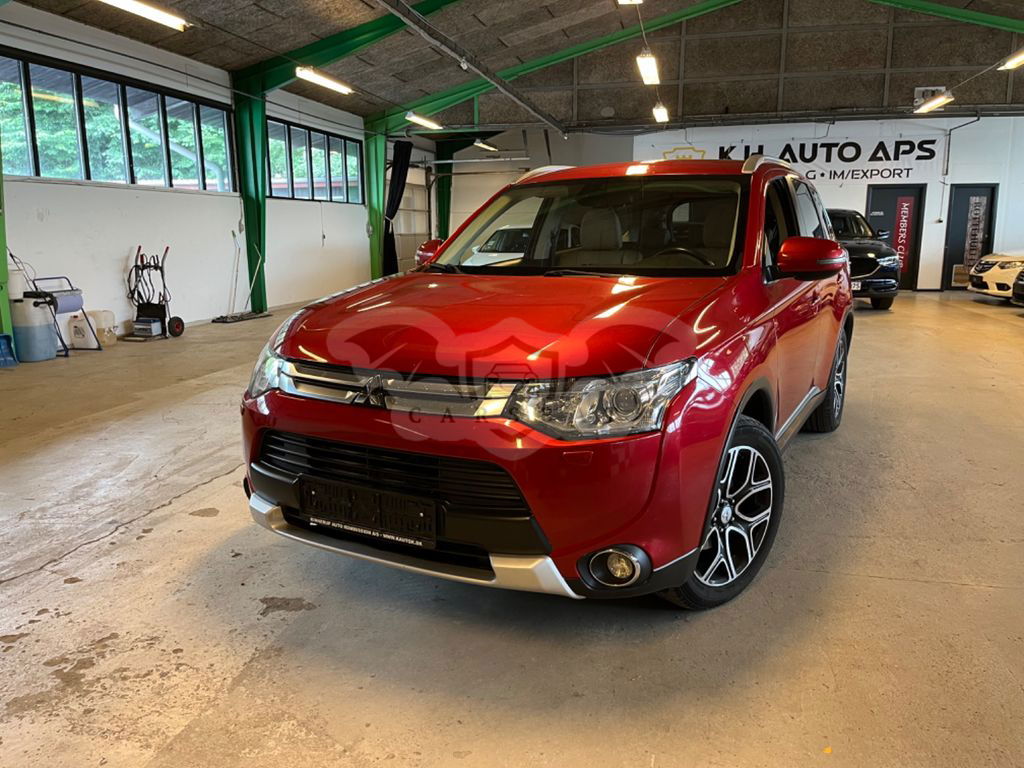 Mitsubishi Outlander 2014