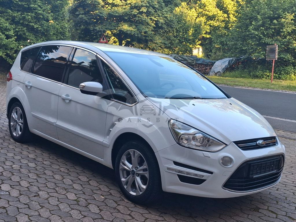 Ford S-Max 2012