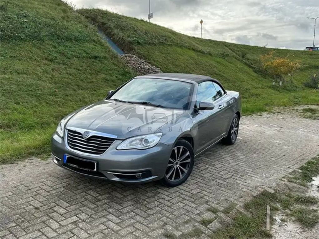 Lancia Flavia 2012