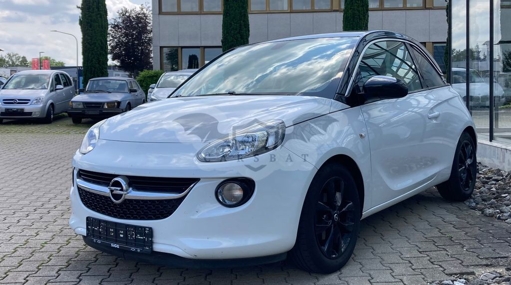 Opel Adam 2016