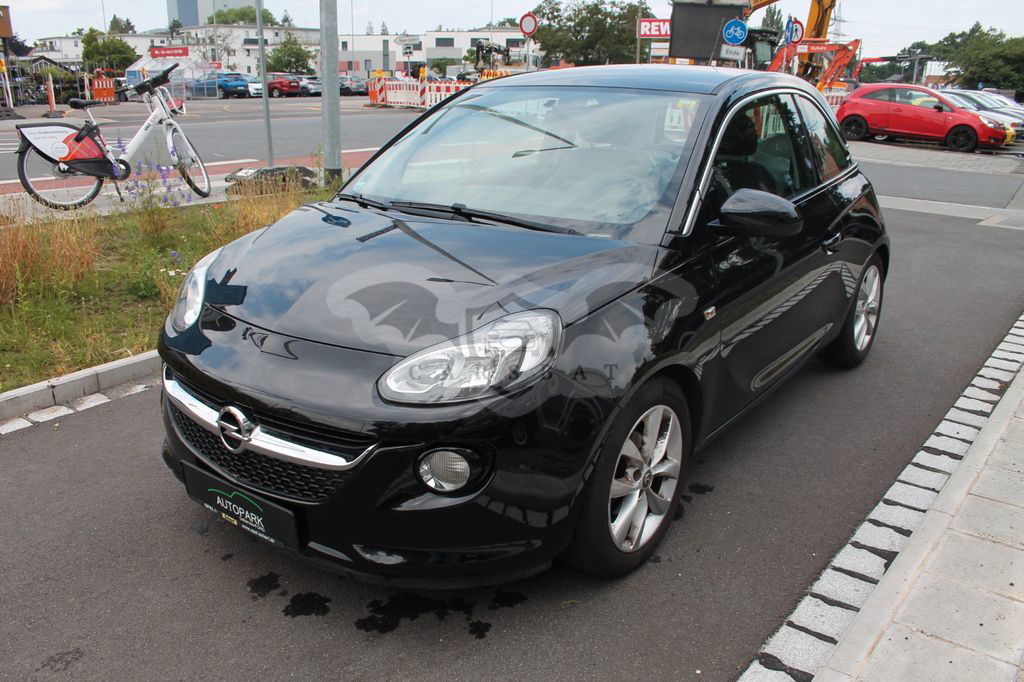 Opel Adam 2016