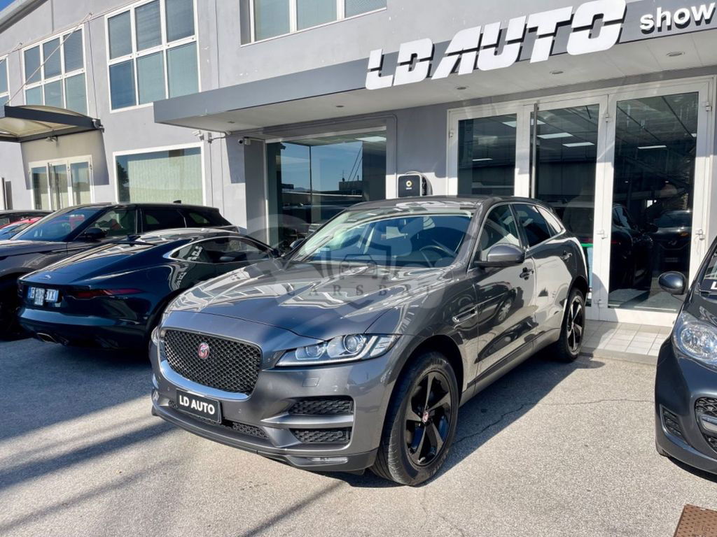Jaguar F-Pace 2017