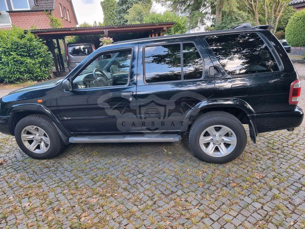 Nissan Pathfinder 2002