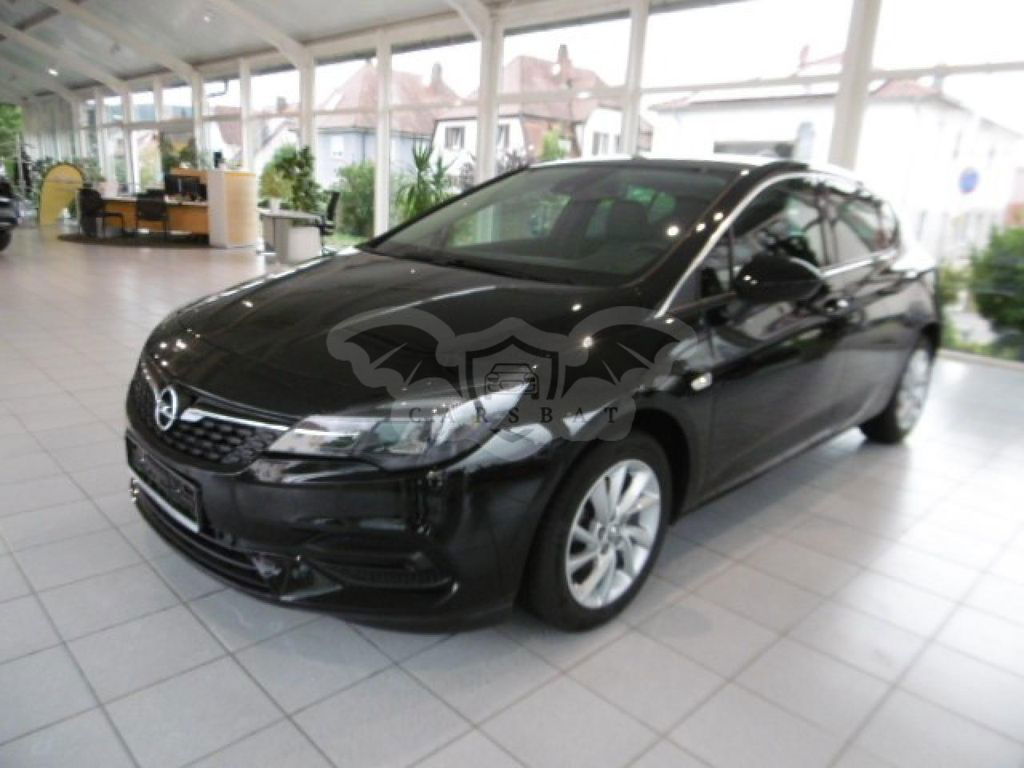 Opel Astra 2021