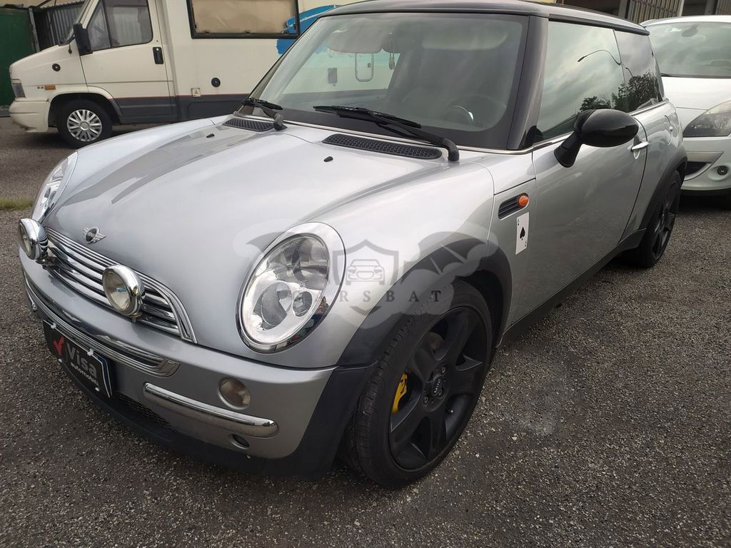 Mini One 2004