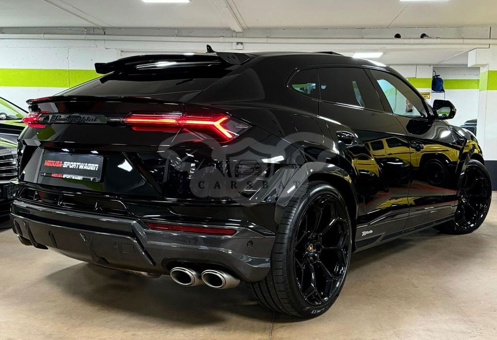 Lamborghini Urus 2024