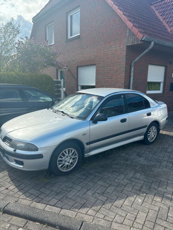 Mitsubishi Carisma 2003