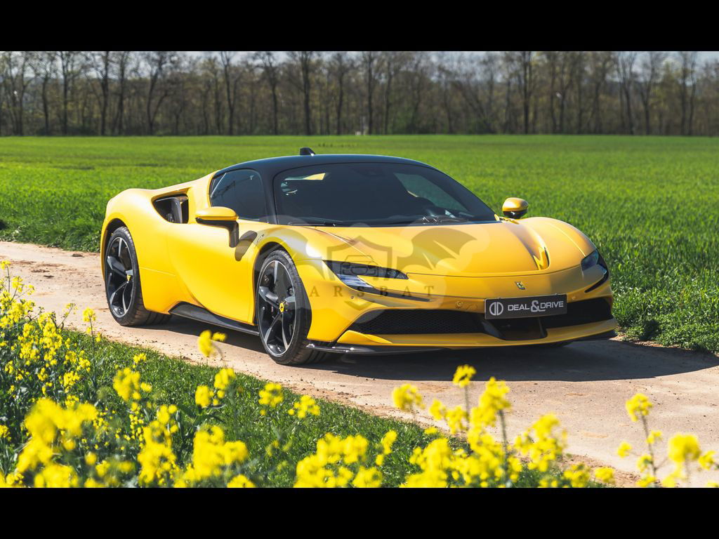 Ferrari SF90 2022