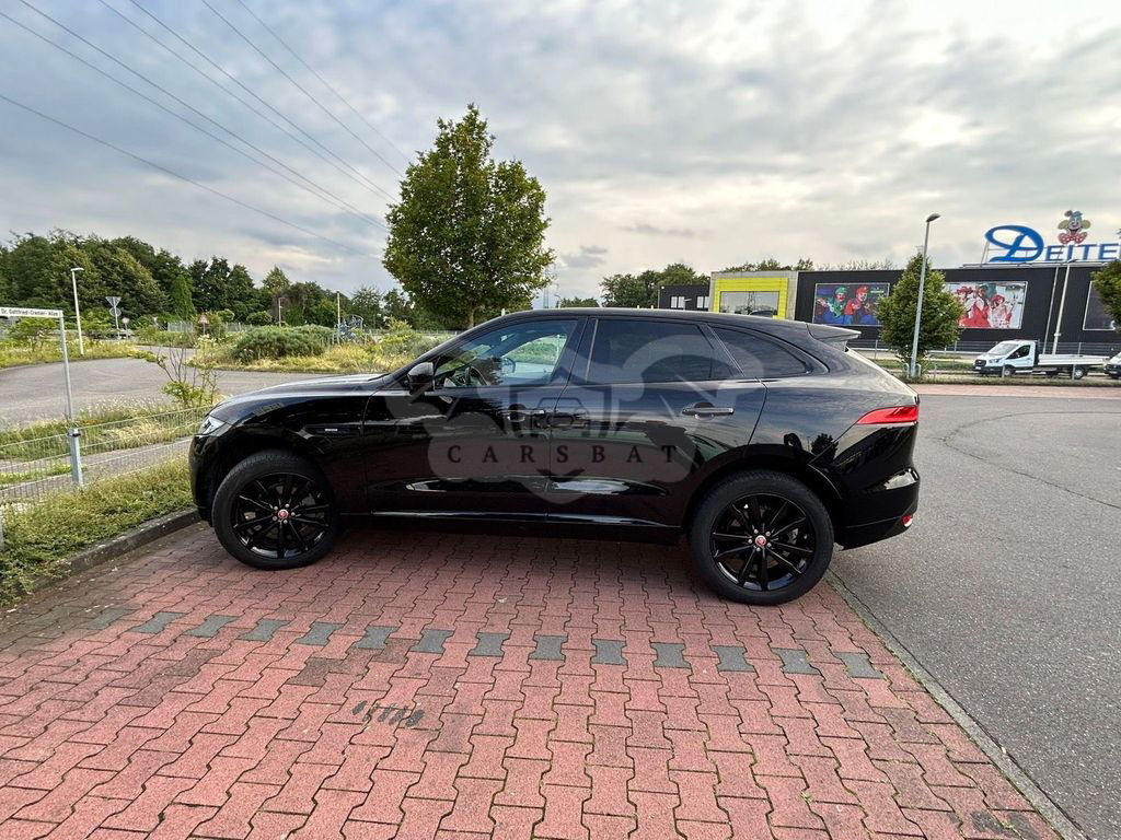 Jaguar F-Pace 2016