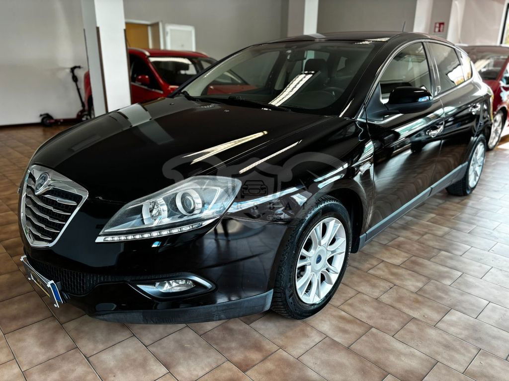 Lancia Delta 2012