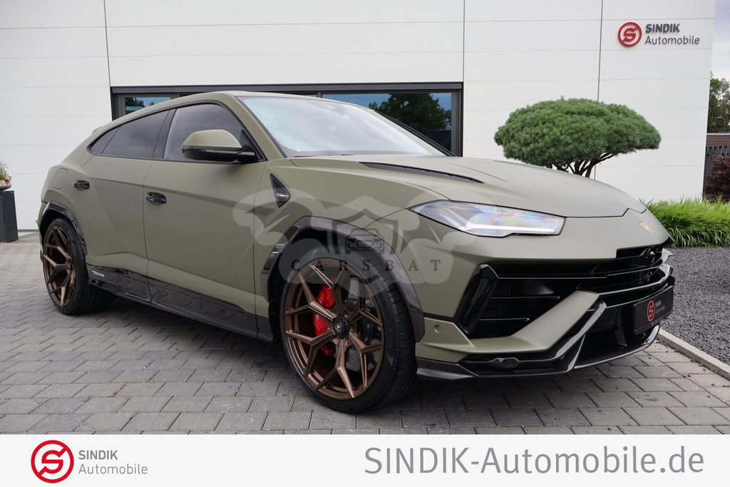 Lamborghini Urus 2024