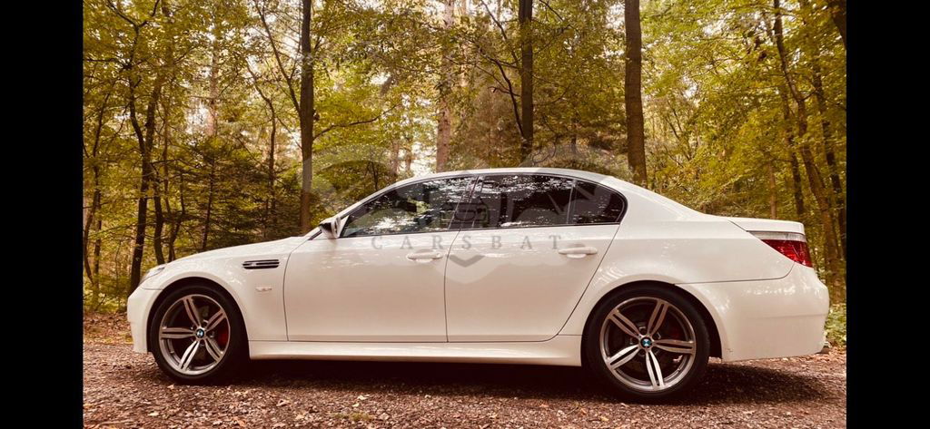 BMW M5 2006