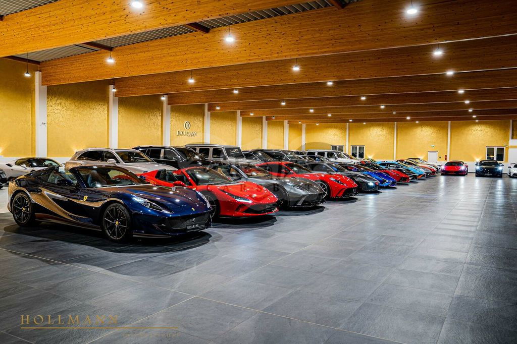 Ferrari Purosangue 2024
