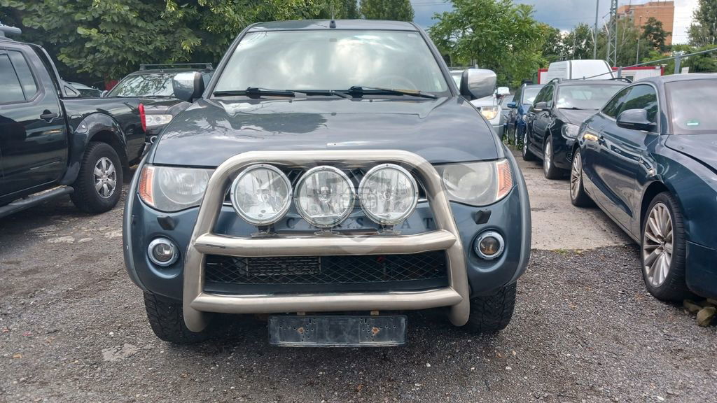 Mitsubishi L200 2009