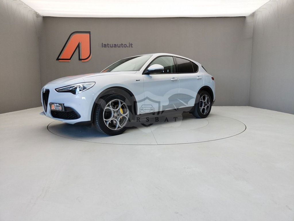 Alfa Romeo Stelvio 2021