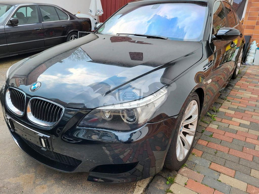 BMW M5 2006