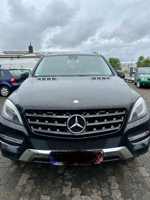 Mercedes-Benz 350 2012