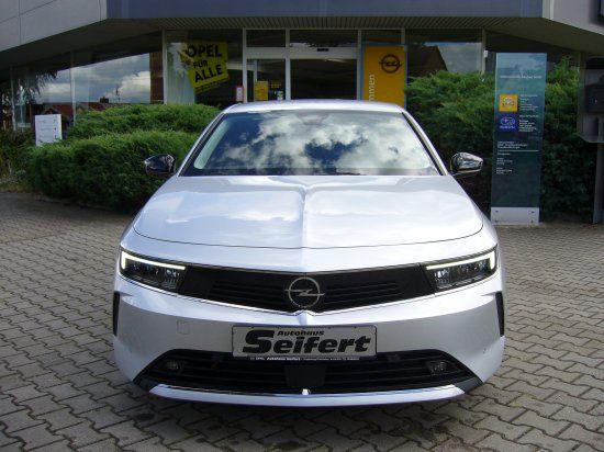 Opel Astra 2023