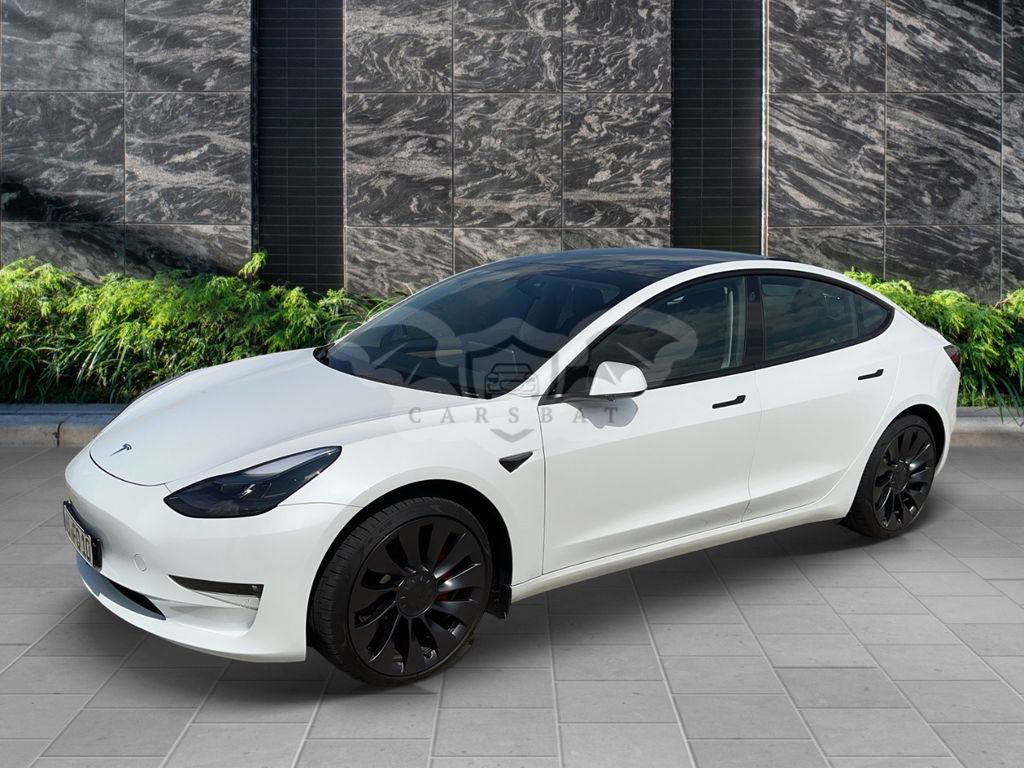 Tesla Model 3 2022