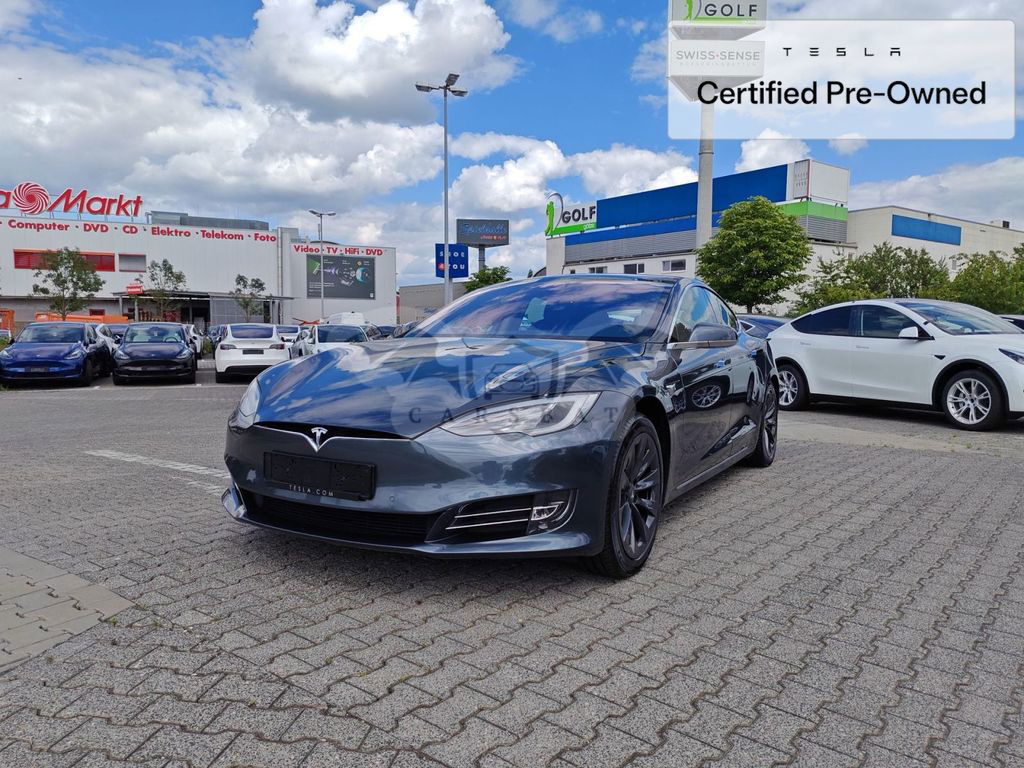 Tesla Model S 2022