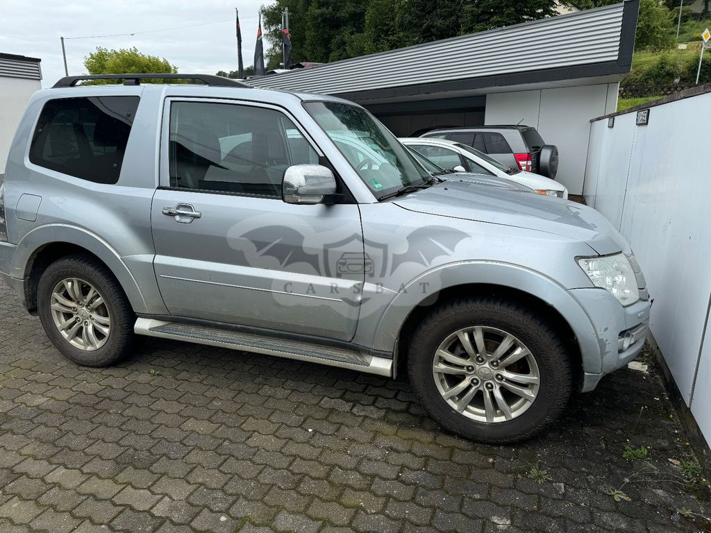 Mitsubishi Pajero 2016