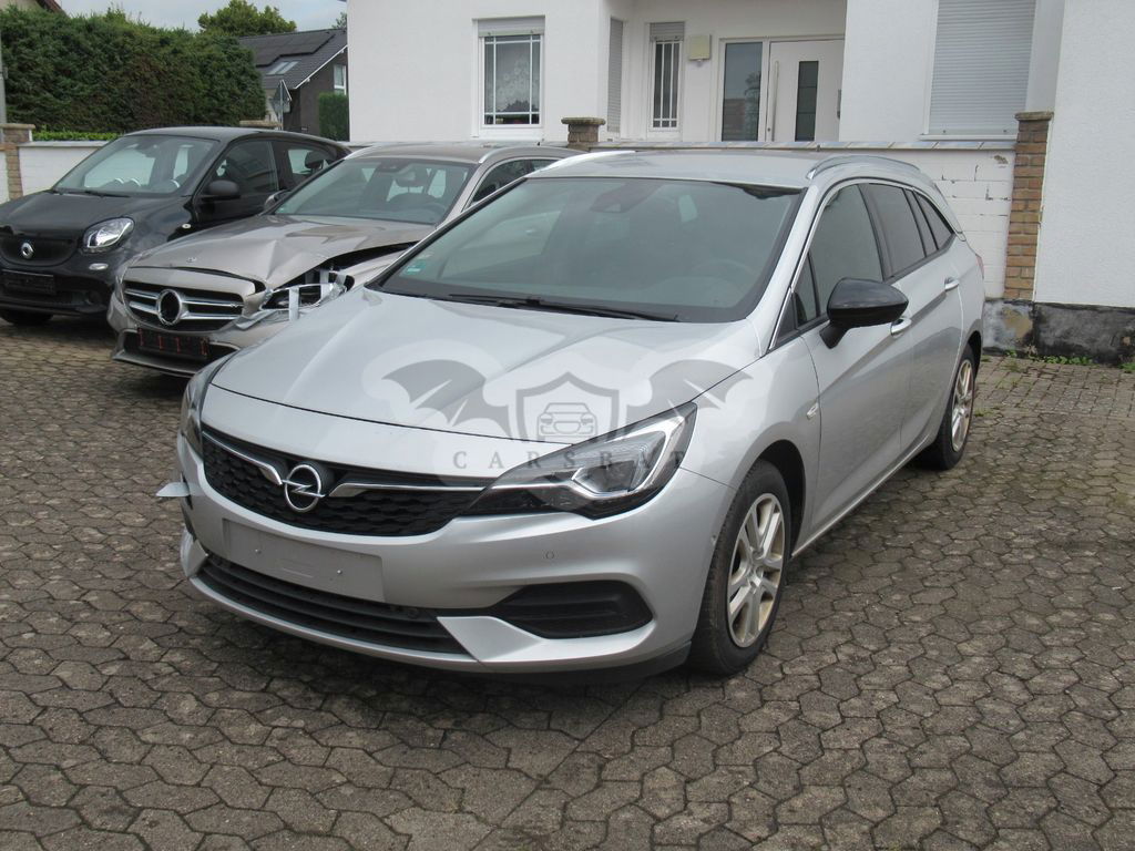 Opel Astra 2021