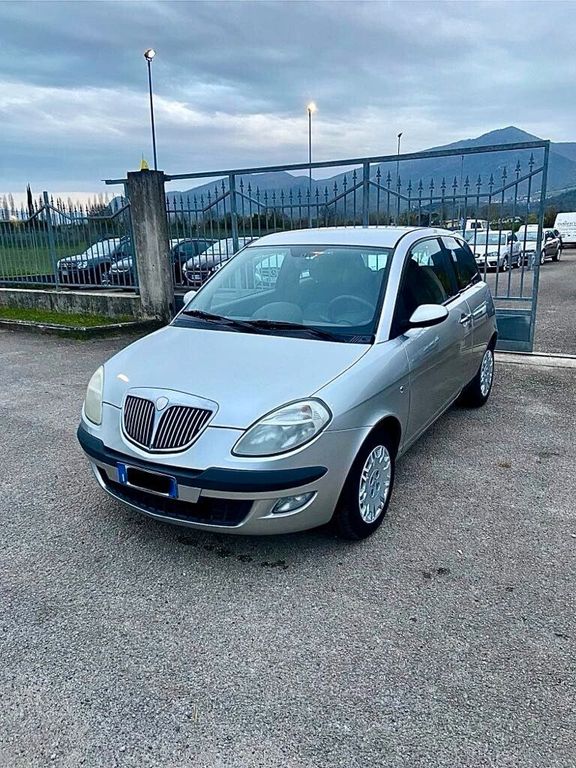 Lancia Ypsilon 2006