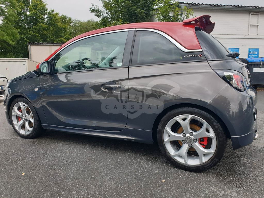 Opel Adam 2016