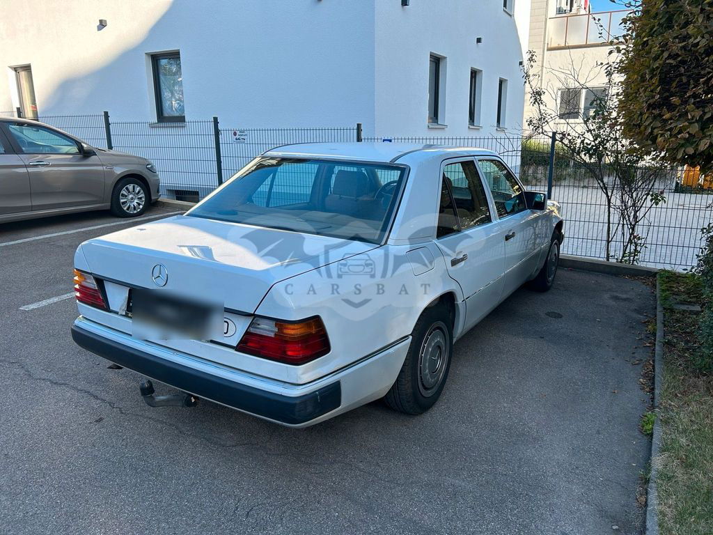 Mercedes-Benz 250 1990