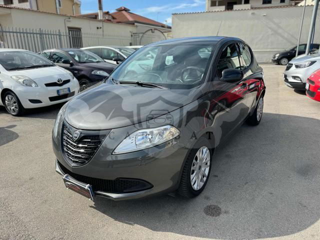 Lancia Ypsilon 2015